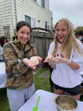 Load image into Gallery viewer, Mandoo Workshop at the Mandoo Club Garden