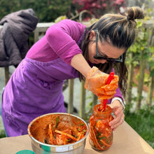 Load image into Gallery viewer, Kimchi Workshop at the Mandoo Club Garden

